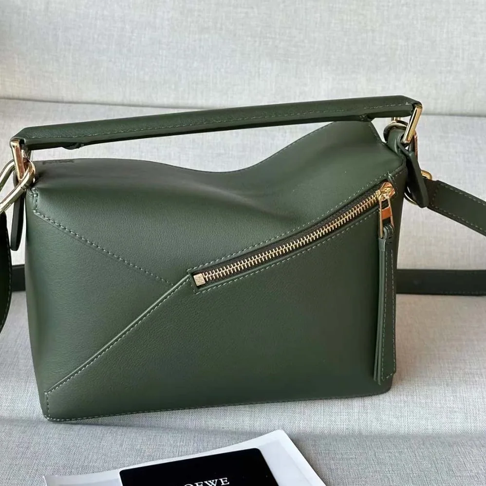 Loewe Small Puzzle Bag in Classic Calfskin for Unisex in Green Loewe Small Puzzle Bag in Classic Calfskin for Unisex in Green