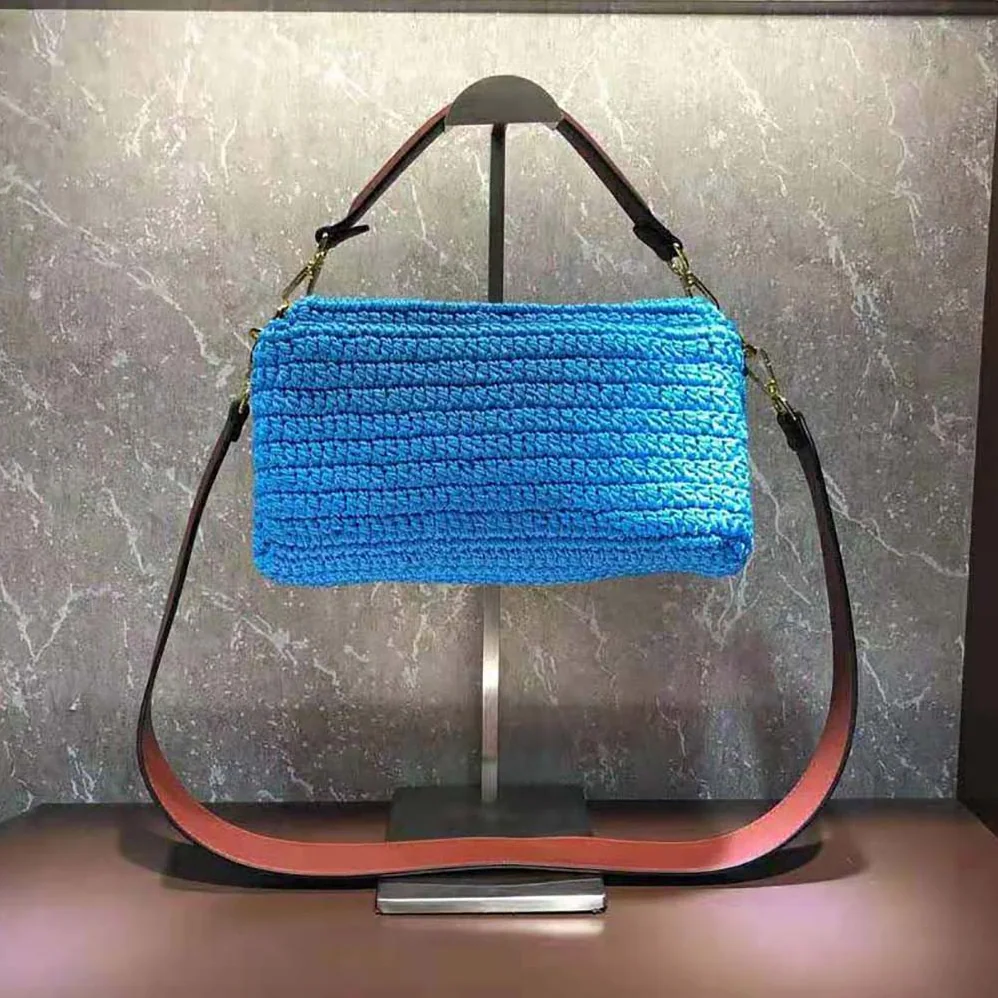 Fendi Baguette Bag in Traditional Cotton Crochet Bag for Women in Blue