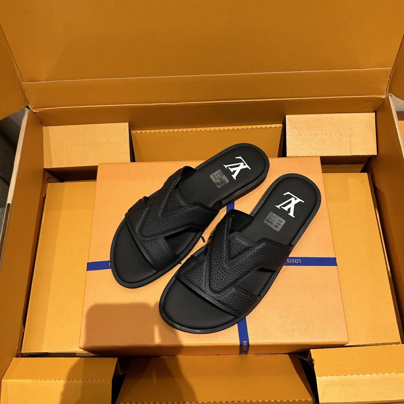 Louis Vuitton Oasis Mule Black Louis Vuitton Oasis Mule Black