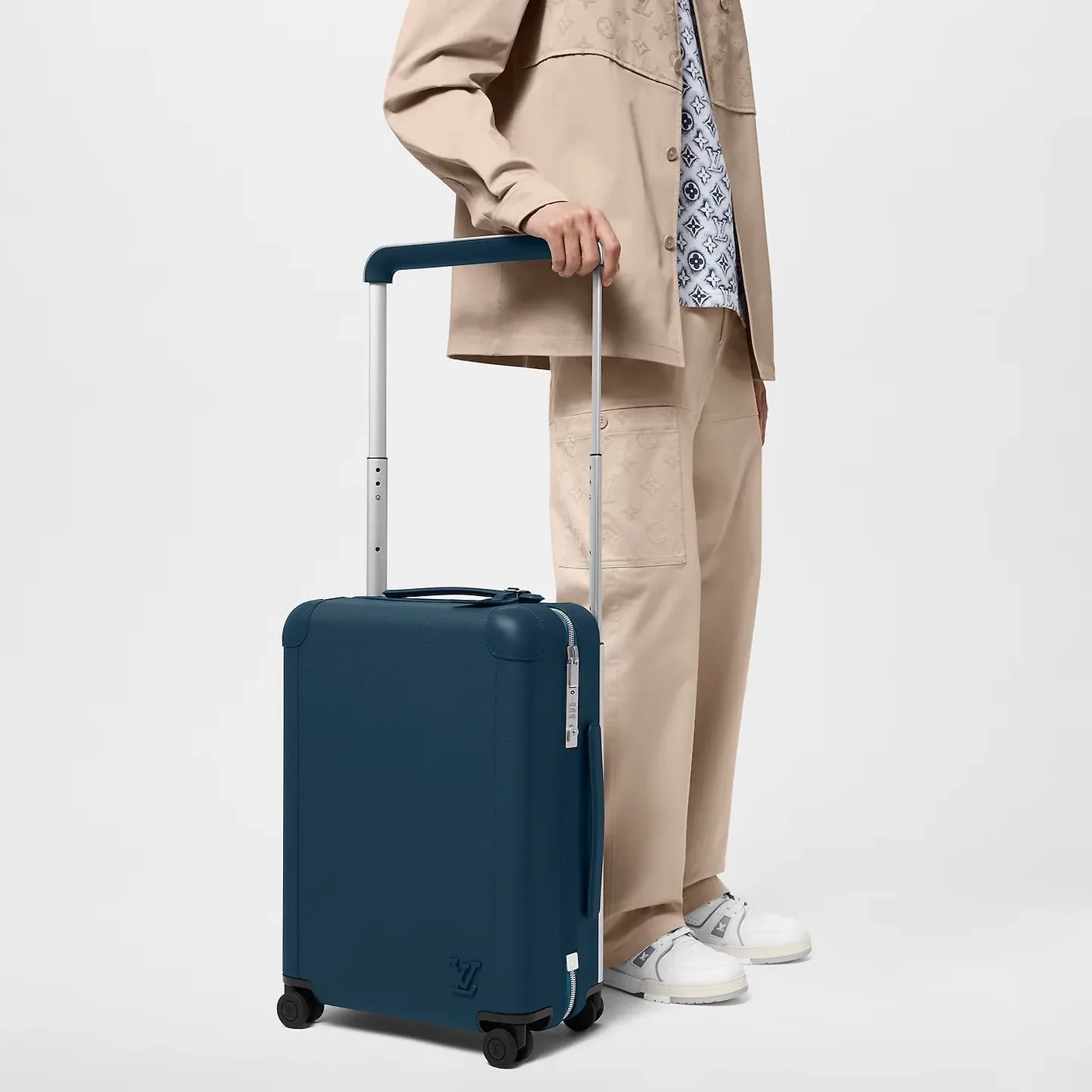 Louis Vuitton Horizon 55 Suitcase in Blue Silver Hardware Louis Vuitton Horizon 55 Suitcase in Blue Silver Hardware
