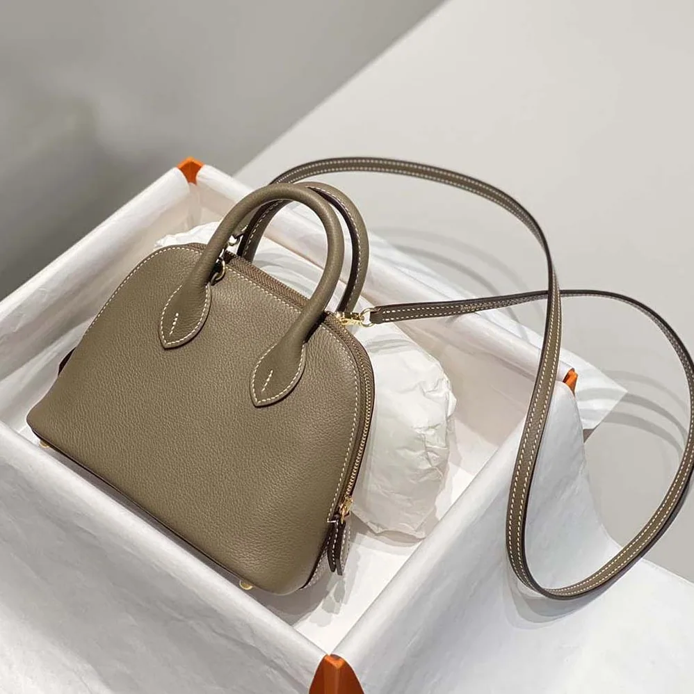 Hermes Bolide 1923 Bag in Epsom Calfskin for Unisex in Brown/Gold Hermes Bolide 1923 Bag in Epsom Calfskin for Unisex in Brown/Gold