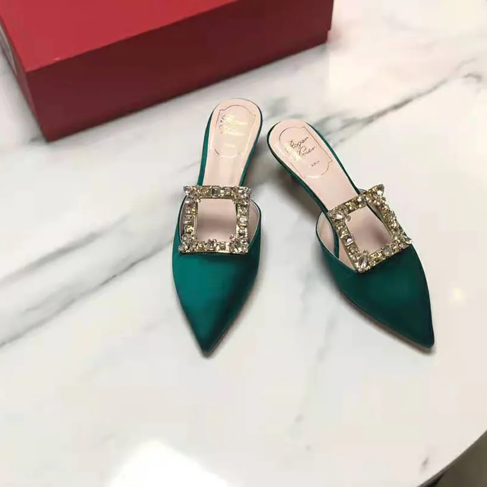 Roger Vivier Broche Vivier Buckle Mules in Satin 4.5 cm Heel for Women in Green Roger Vivier Broche Vivier Buckle Mules in Satin 4.5 cm Heel for Women in Green