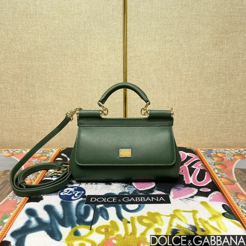 Dolce Gabbana D&G Small Sicily Handbag for Women in Green Dolce Gabbana D&G Small Sicily Handbag for Women in Green