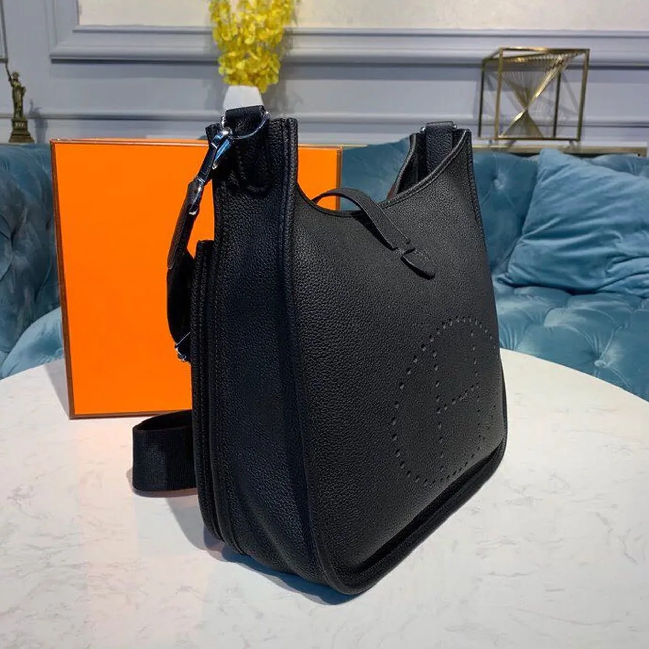 Hermes Evelyne III 29 Bag Black With Silver in Toned Hardware Hermes Evelyne III 29 Bag Black With Silver in Toned Hardware