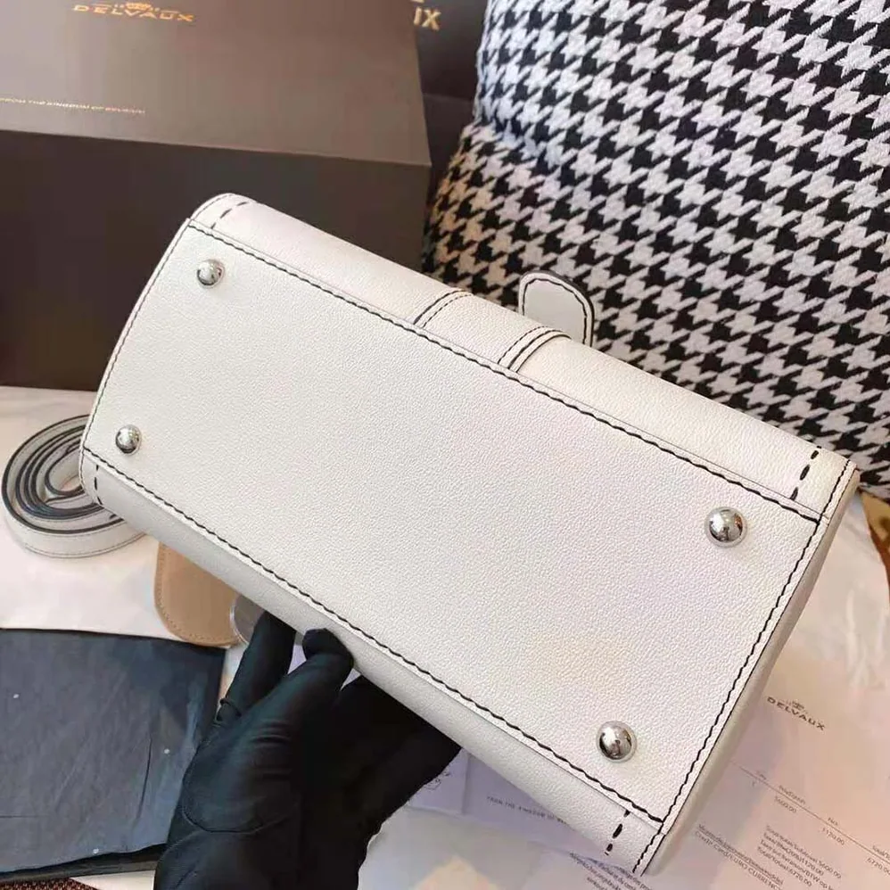 Delvaux Brillant MM Surpique in Rodeo Calf for Women in White Delvaux Brillant MM Surpique in Rodeo Calf for Women in White