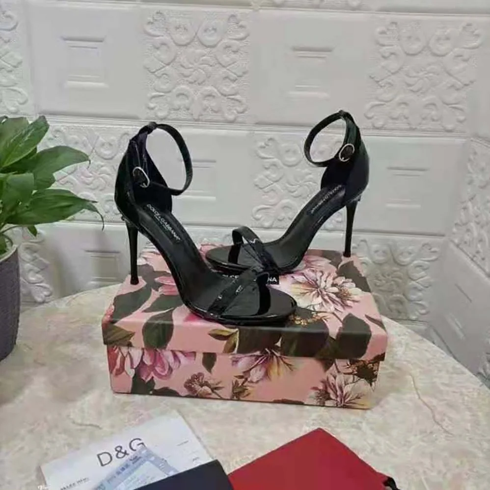 Dolce Gabbana D&G Polished Calfskin Sandals for Women in Black Dolce Gabbana D&G Polished Calfskin Sandals for Women in Black