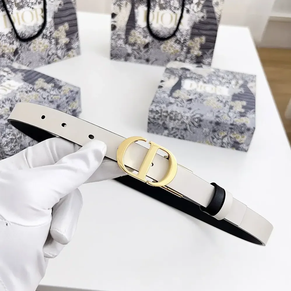 Dior 30 Montaigne Reversible Belt Black and Latte Smooth Calfskin 20 MM for Women Dior 30 Montaigne Reversible Belt Black and Latte Smooth Calfskin 20 MM for Women