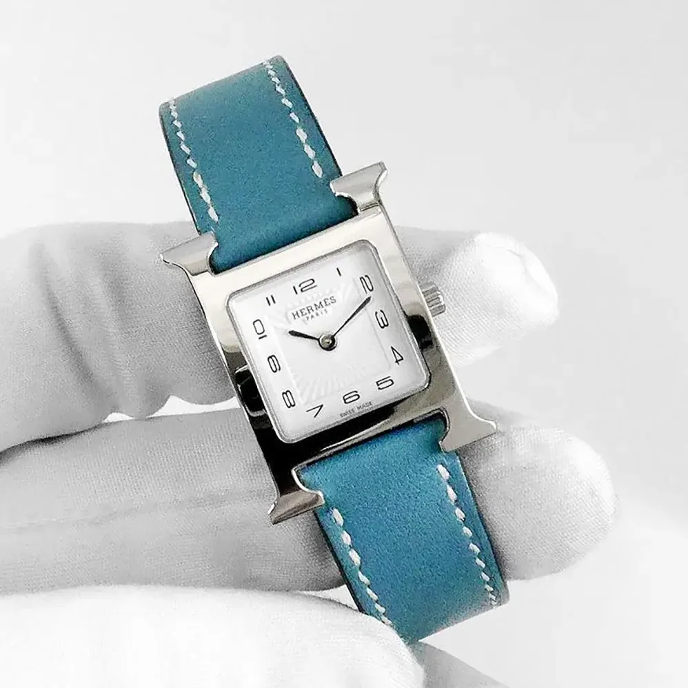 Hermes Heure H Watch Small Model 25 mm for Women in Blue Hermes Heure H Watch Small Model 25 mm for Women in Blue