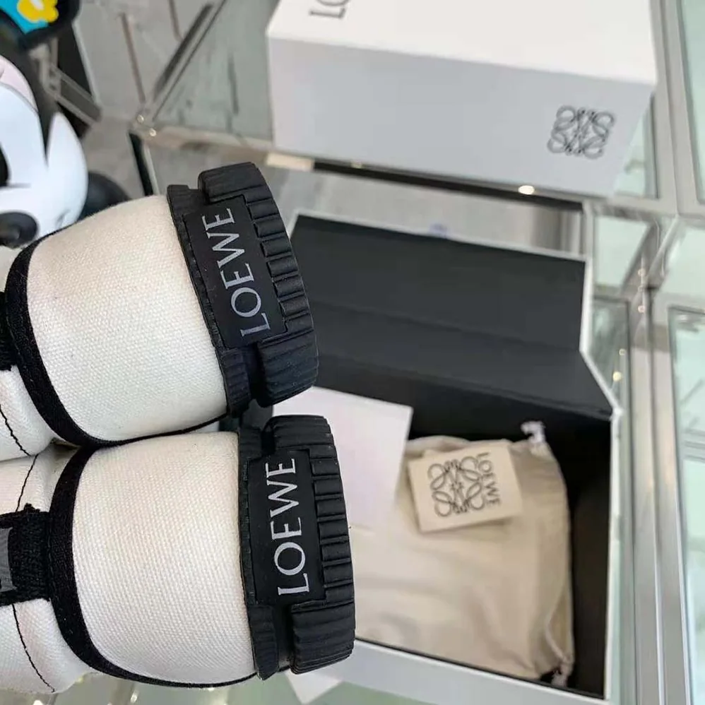 Loewe High Top Sneaker in Canvas for Women in White