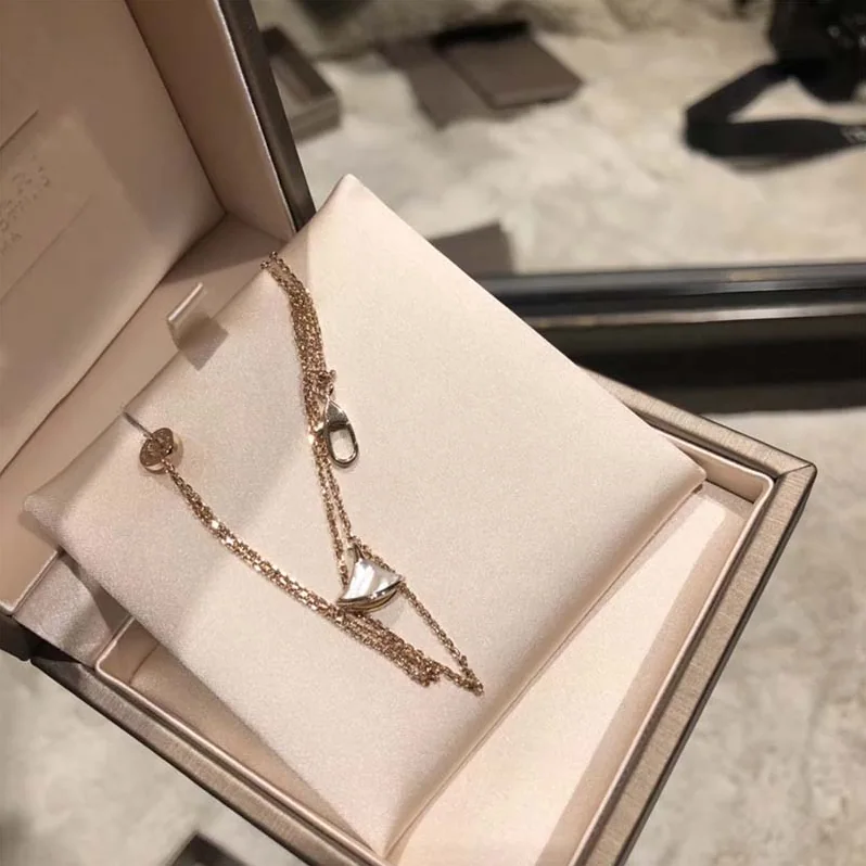Bvlgari Divas' Dream Bracelet for Women