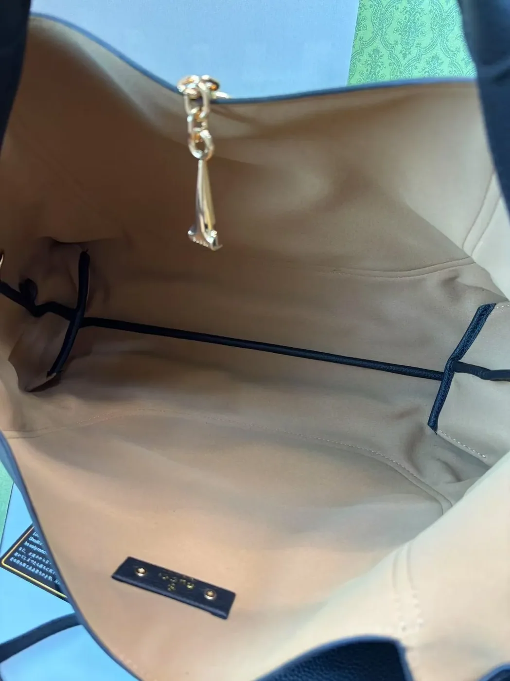 Gucci Softbit Maxi Shoulder Bag Black /