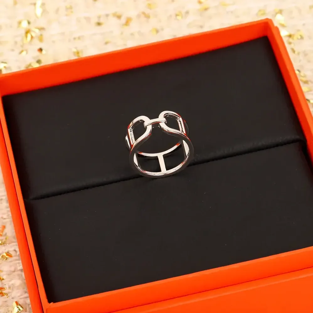 Hermes Ever Chaine D Ancre Ring Medium Model for Women Hermes Ever Chaine D Ancre Ring Medium Model for Women
