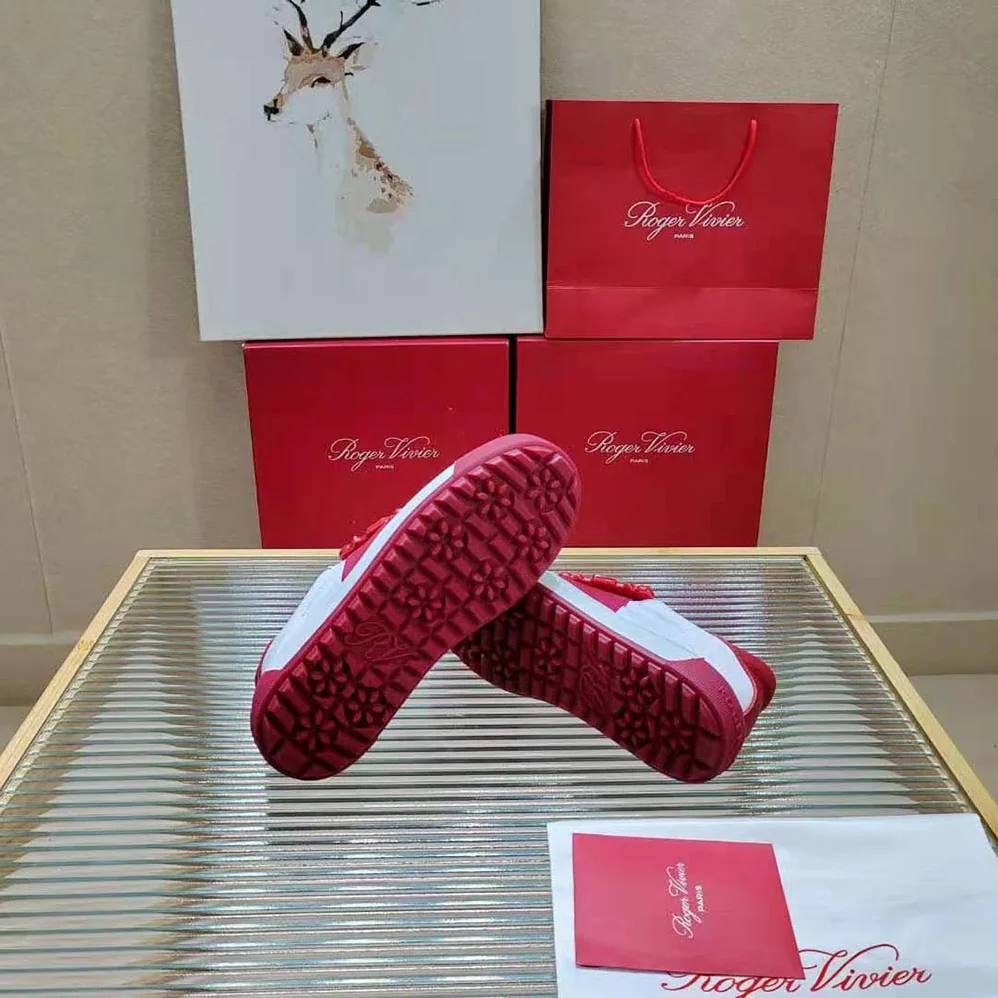 Roger Vivier Very Vivier Strass Buckle Sneakers in Leather for Women in Red