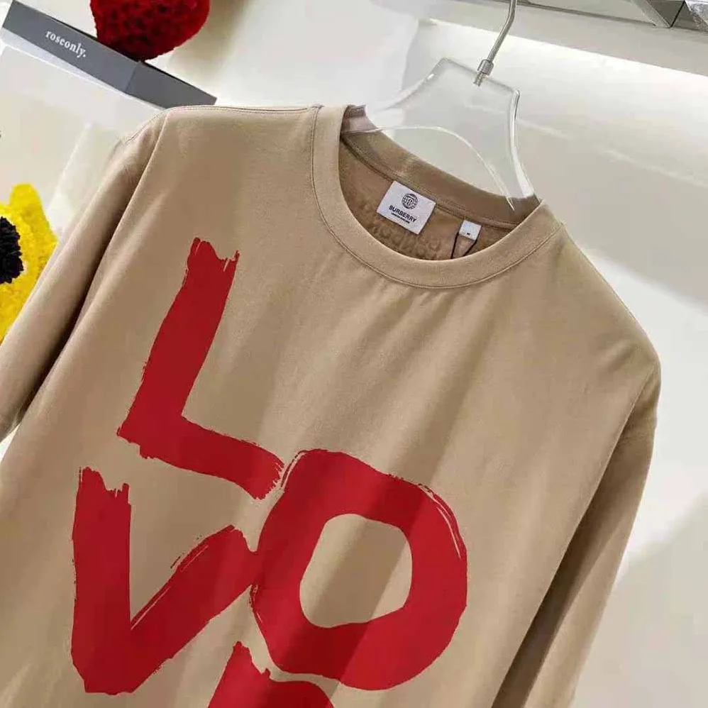 Burberry Love Print Cotton Oversized T for Women in shirt