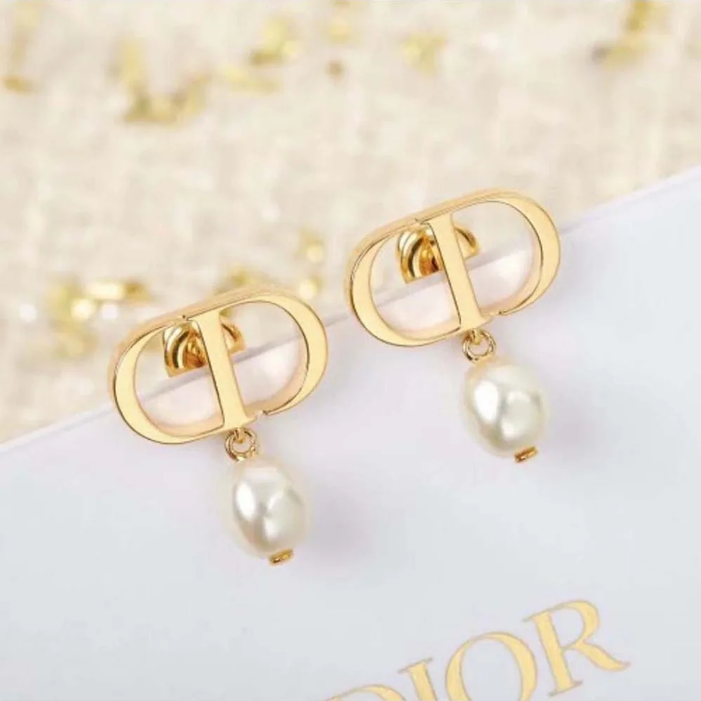 Dior Petit CD Earrings Gold-Finish Metal and White Resin Pearls for Women Dior Petit CD Earrings Gold-Finish Metal and White Resin Pearls for Women
