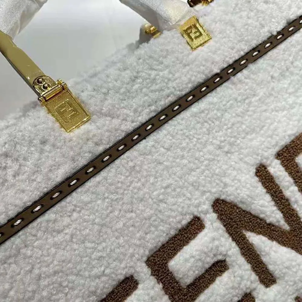 Fendi Sunshine Medium White Sheepskin Shopper for Women Fendi Sunshine Medium White Sheepskin Shopper for Women