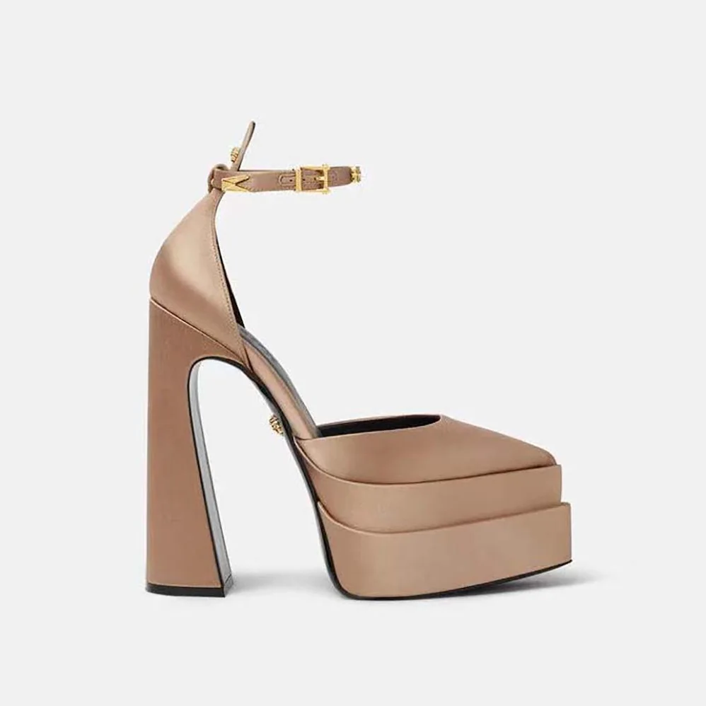 Versace Aevitas Pointy Platform Pumps in 16cm Heel Height for Women in Beige Versace Aevitas Pointy Platform Pumps in 16cm Heel Height for Women in Beige
