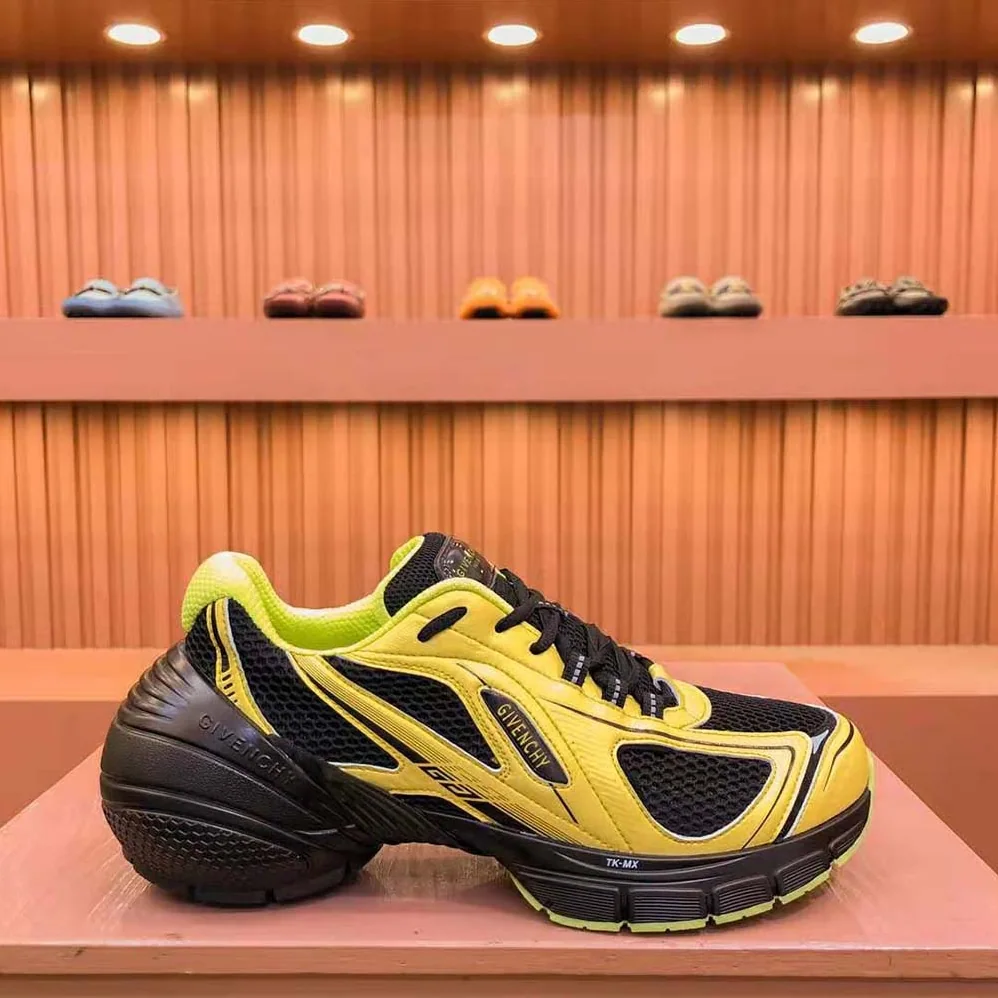 Givenchy TK-MX Runner Sneakers in Mesh for Unisex in Yellow Givenchy TK-MX Runner Sneakers in Mesh for Unisex in Yellow