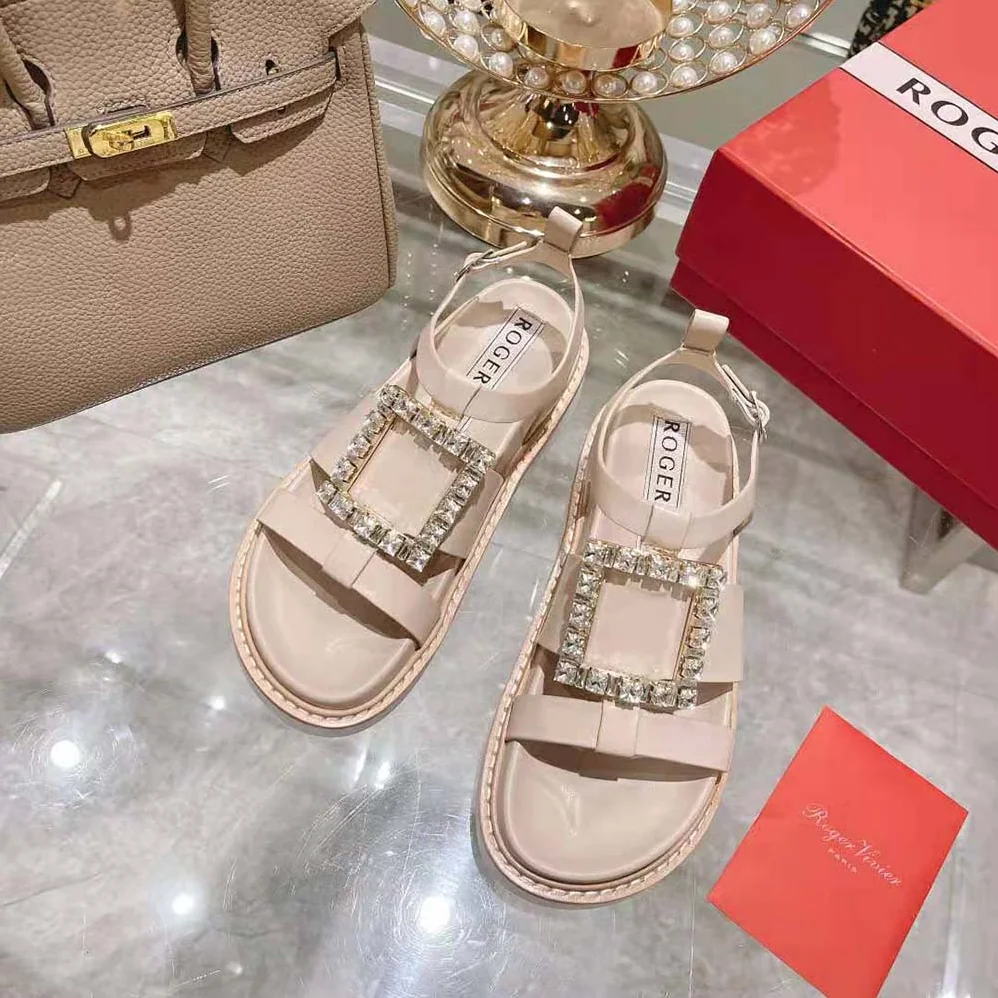 Roger Vivier Viv Rangers Strass Buckle Sandals in Nabuk for Women in Pink Roger Vivier Viv Rangers Strass Buckle Sandals in Nabuk for Women in Pink