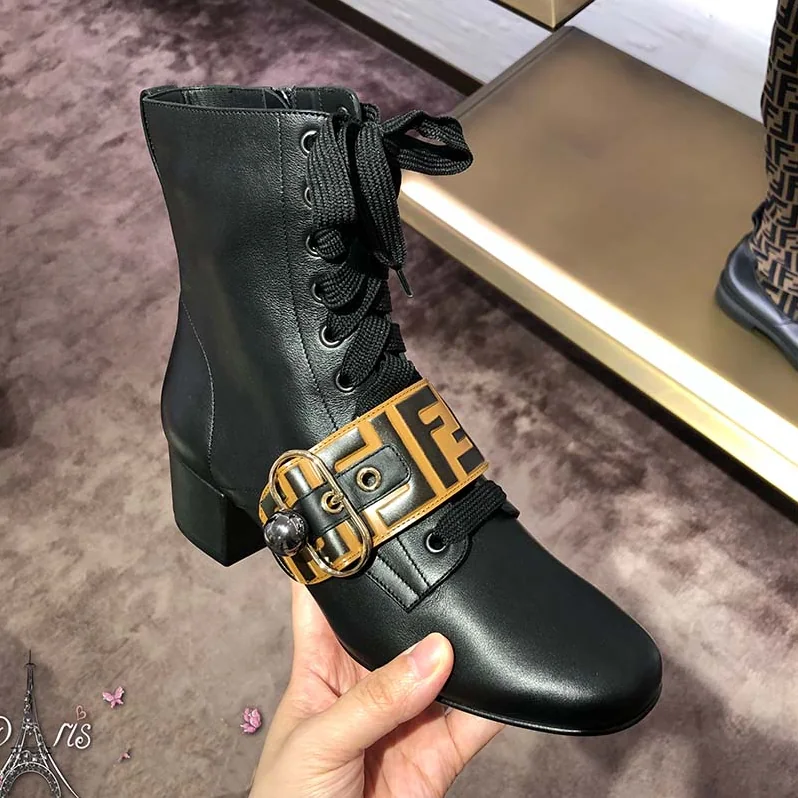 Fendi Shoes Ankle Boots in Calf Leather for Women in Black Fendi Shoes Ankle Boots in Calf Leather for Women in Black