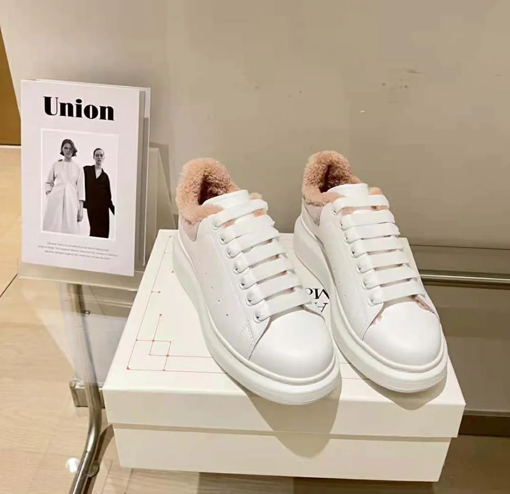 Alexander Mcqueen Oversized Sneaker Pink Smooth Calf Leather for Women Alexander Mcqueen Oversized Sneaker Pink Smooth Calf Leather for Women